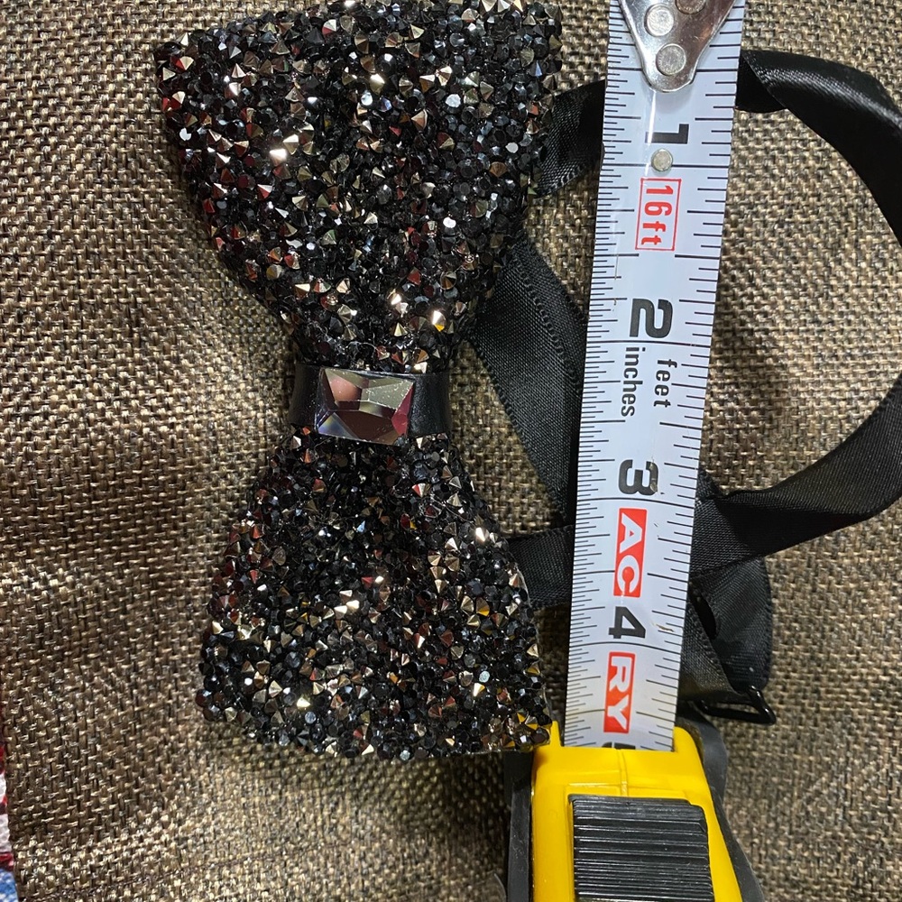 Unisex Sparkling Black Bow Tie